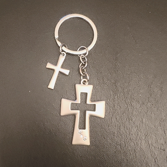 Silver Two Cross Keychain - Picture 1 of 4